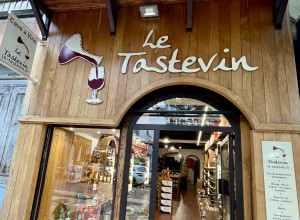 Le Tastevin